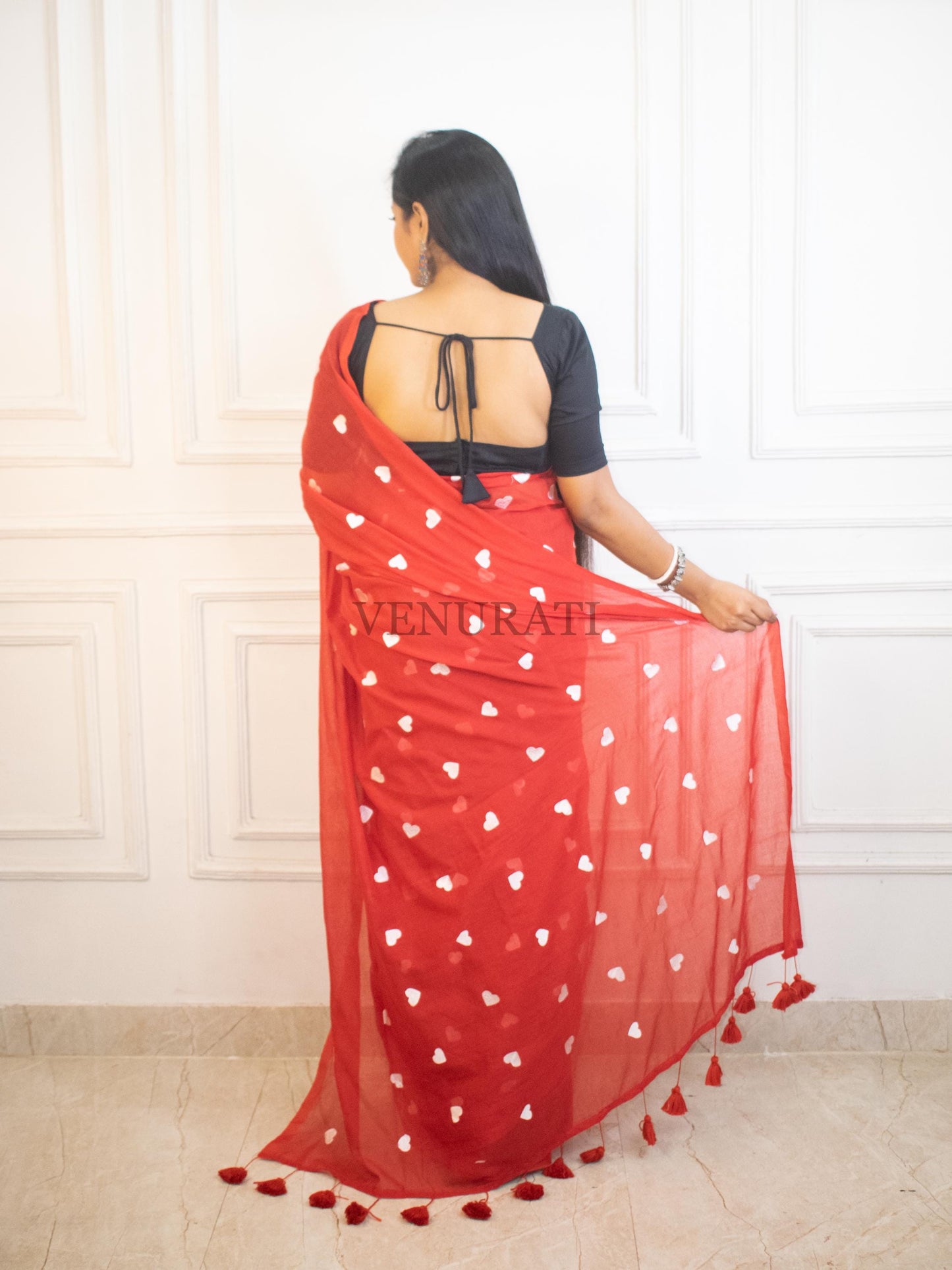 Soft Mulmul Cotton Handloom Saree for All Season, Embroidered Cotton Saree with Pompom, Red Cotton Saree, Gift for Durga Puja Diwali