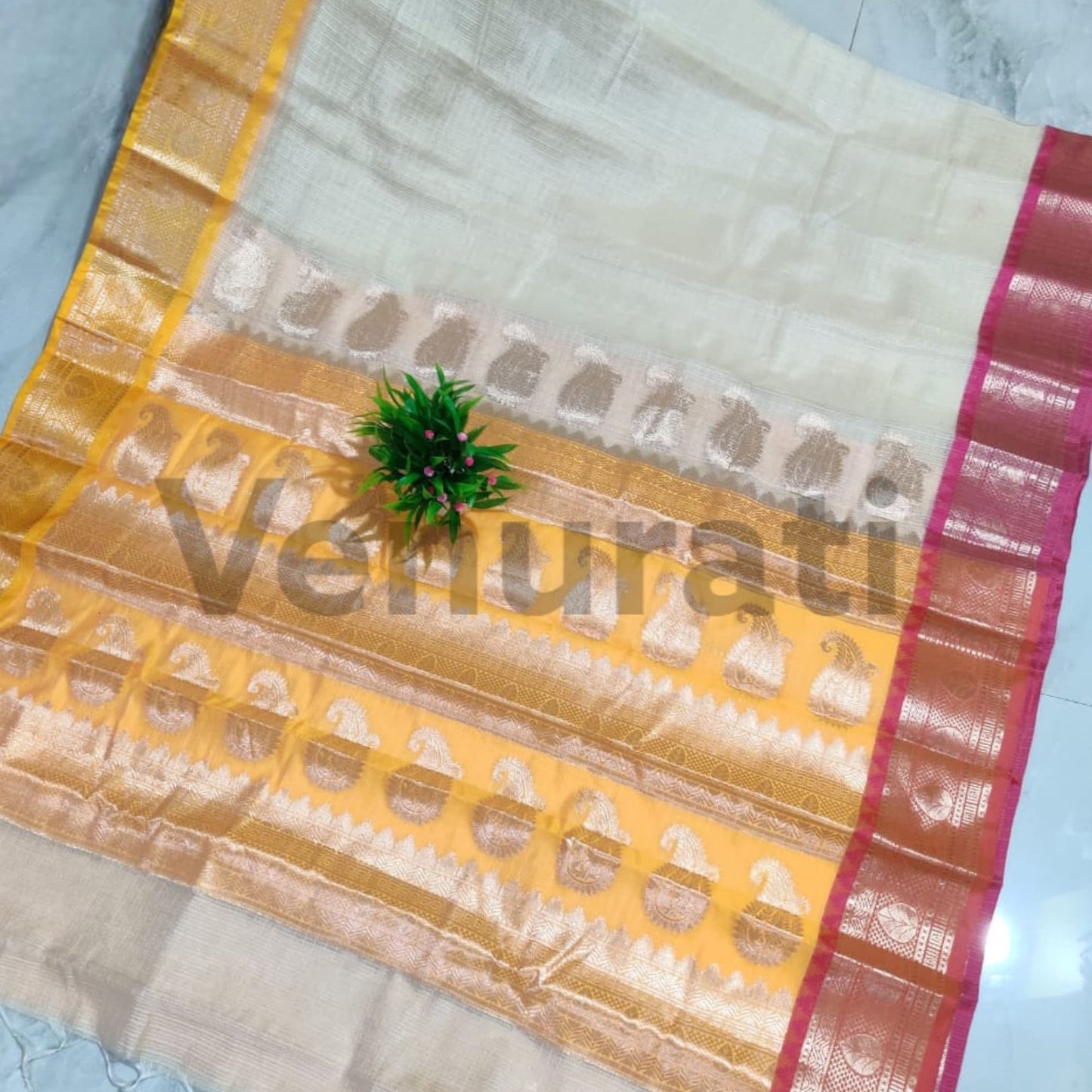 Authentic Kota Gadwal Silk Saree With Blouse Piece  Designer Bollywood Silk Saree by VENURATI
