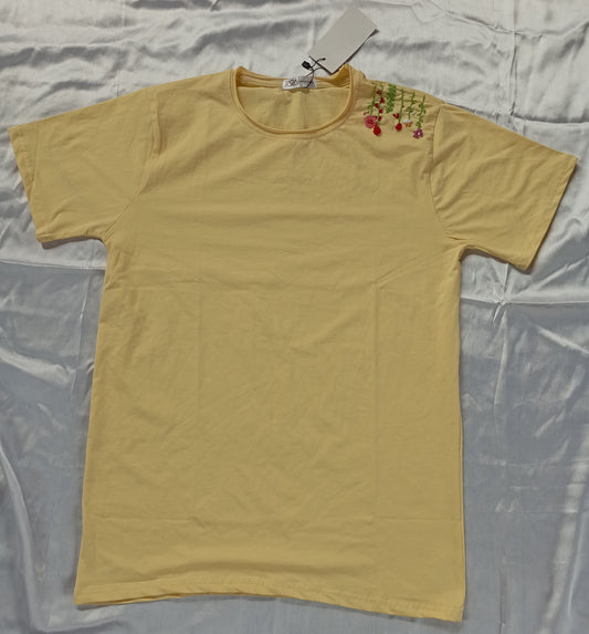 Hand-embroidered t-shirt, Customized T-Shirt, Made in India, Flower's T-shirt, Embroidered tshirt for women