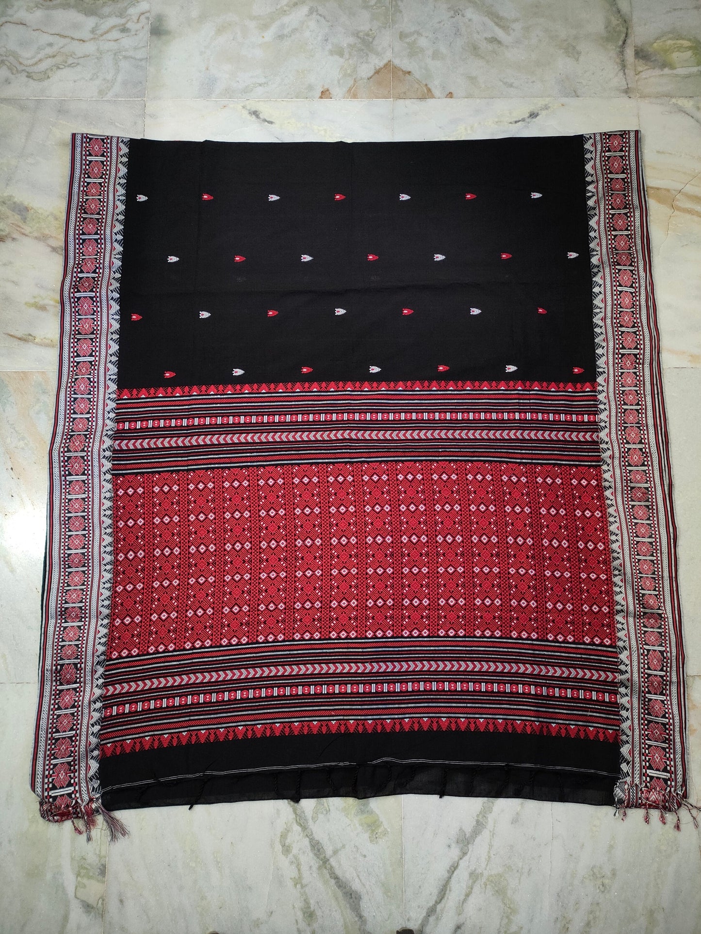 Authentic Assam Handwoven Khadi Cotton Saree Pure Mercerized Cotton Saree With Blouse Piece Dongria khadi Sari Begumpuri Jamdani Saree
