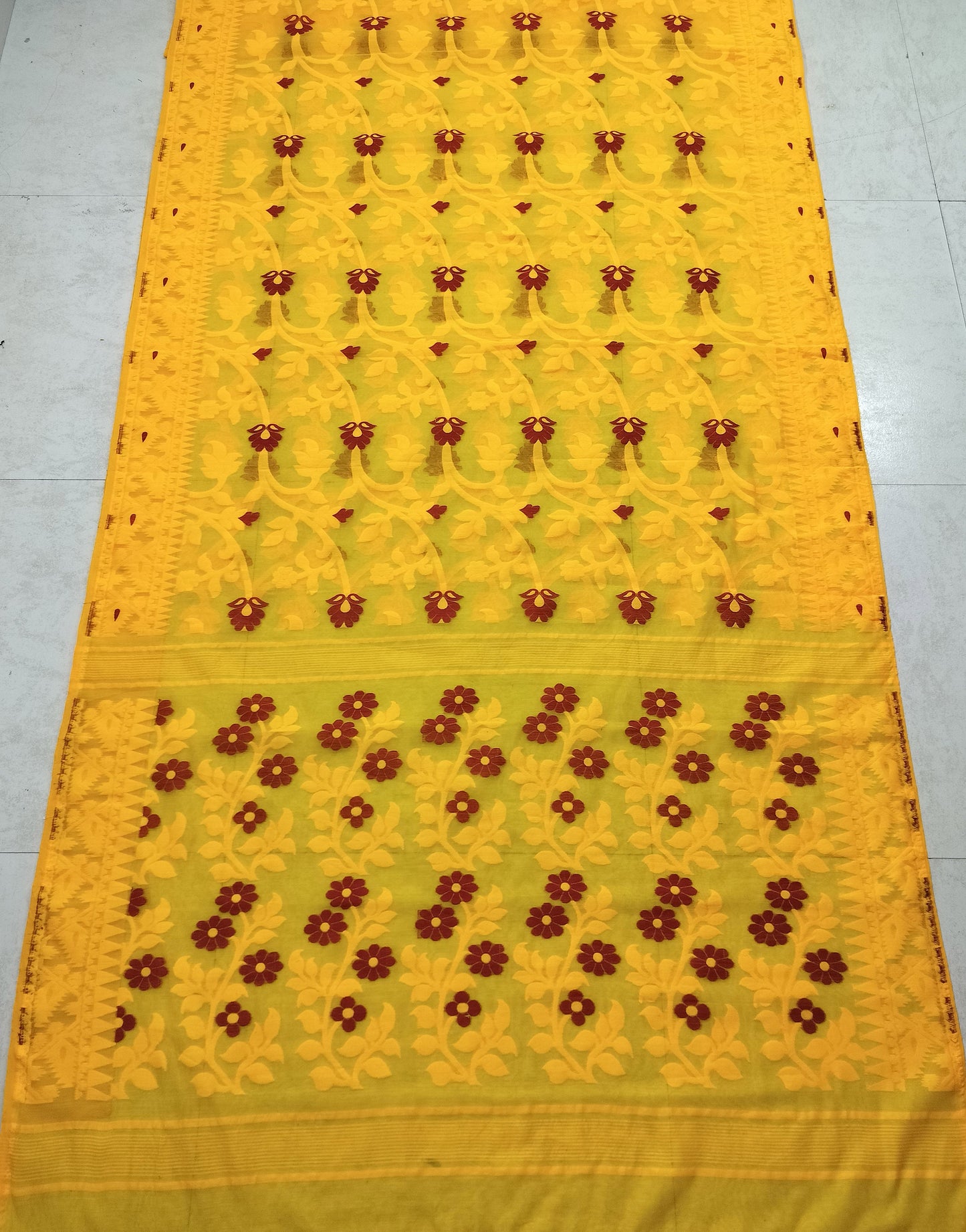 Authentic Dhakai Jamdani Saree Floral Work Jamdani Saree Soft and Comfortable Dhakai Saree Handloom Jamdani Sari from Bengal